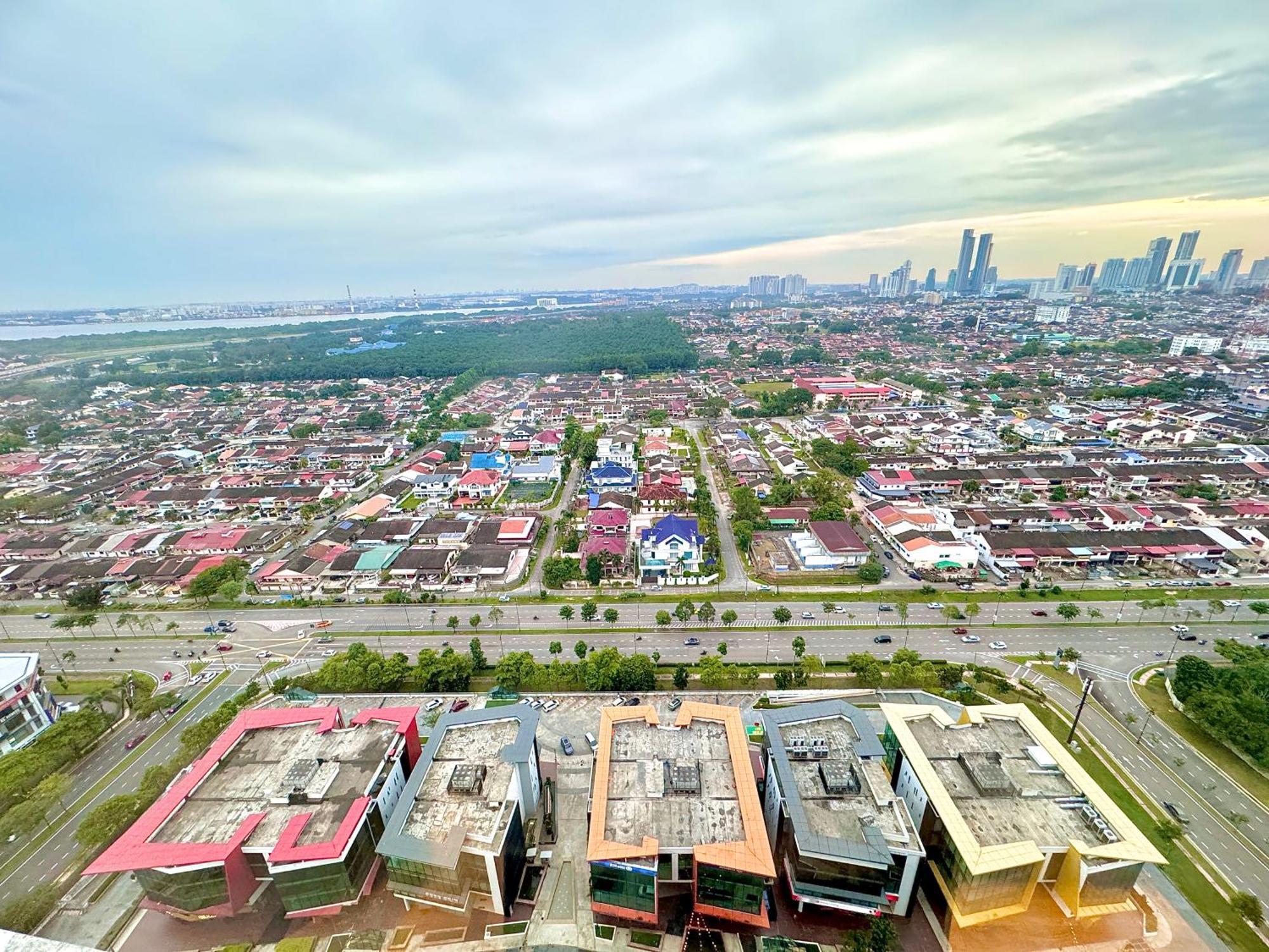 Mosaic Southkey Mid Valley By Luxecocoo Ck Johor Bahru Exterior photo